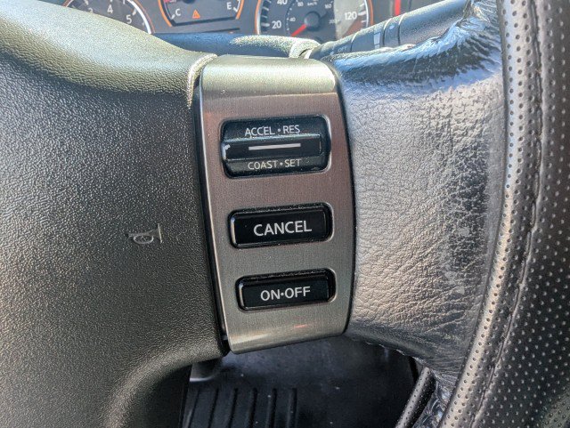Used 2011 Nissan Titan SL w/ SL Technology Pkg AWD/4WD image 14