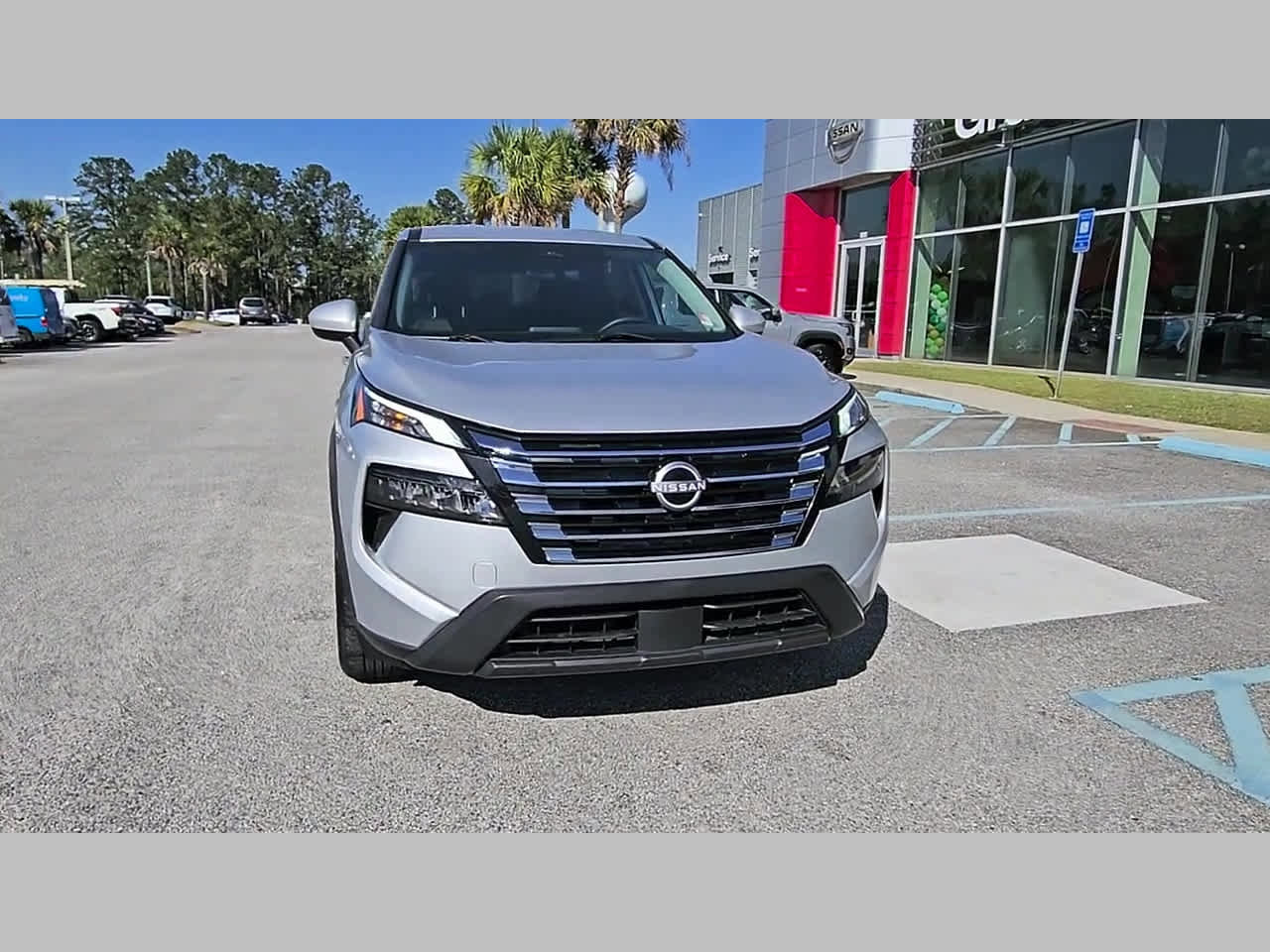 Used 2024 Nissan Rogue SV image 20