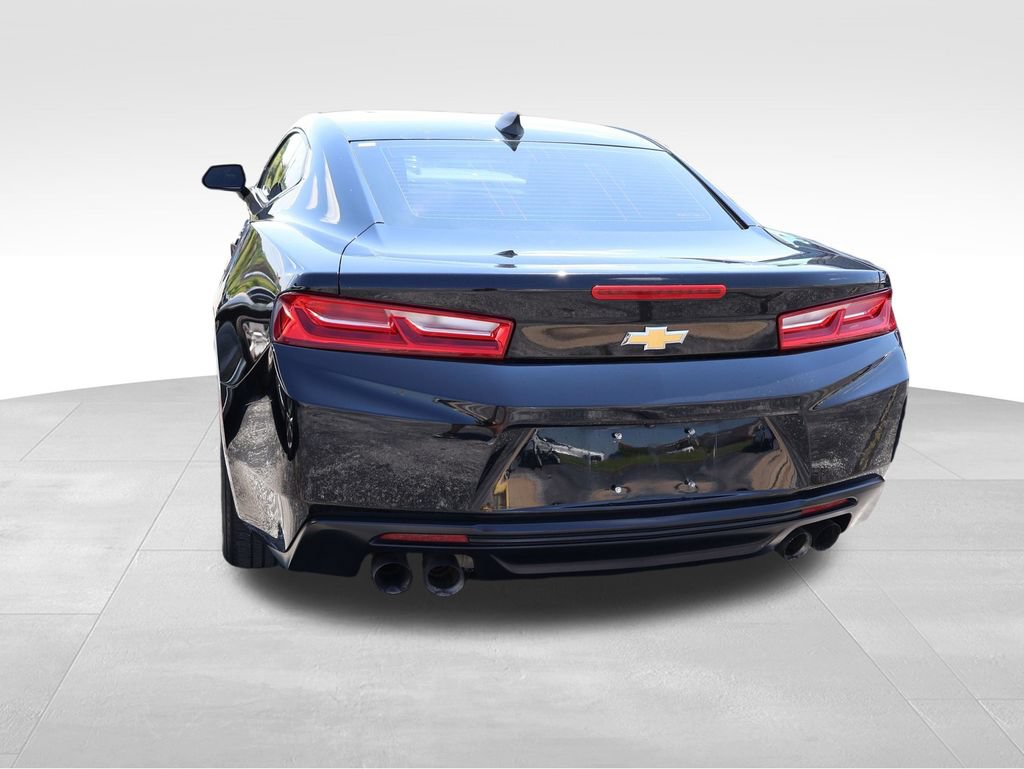 Used 2017 Chevrolet Camaro LT RWD image 21