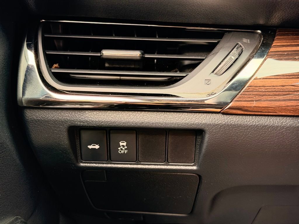 Used 2015 Toyota Avalon XLE Premium FWD image 29