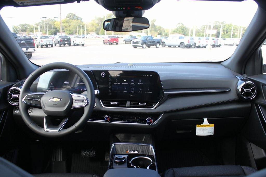 New 2026 Chevrolet Equinox LT w/ Convenience Package II image 8