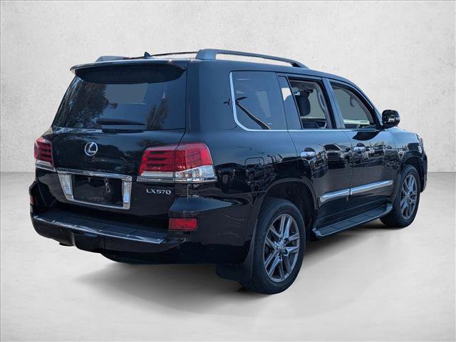 Used 2015 Lexus LX 570 4WD w/ Luxury Package image 6