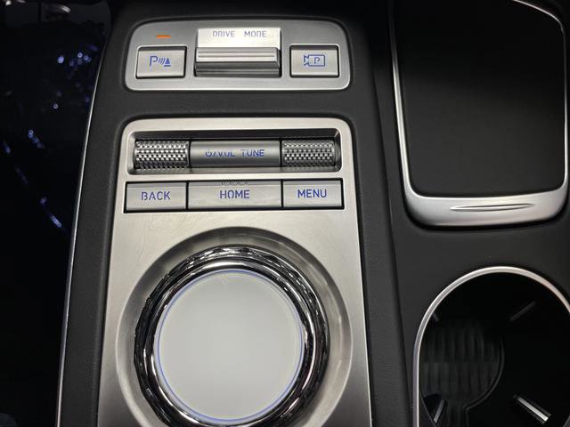 Used 2023 Genesis GV70 2.5T Advanced w/ Advanced Package image 23