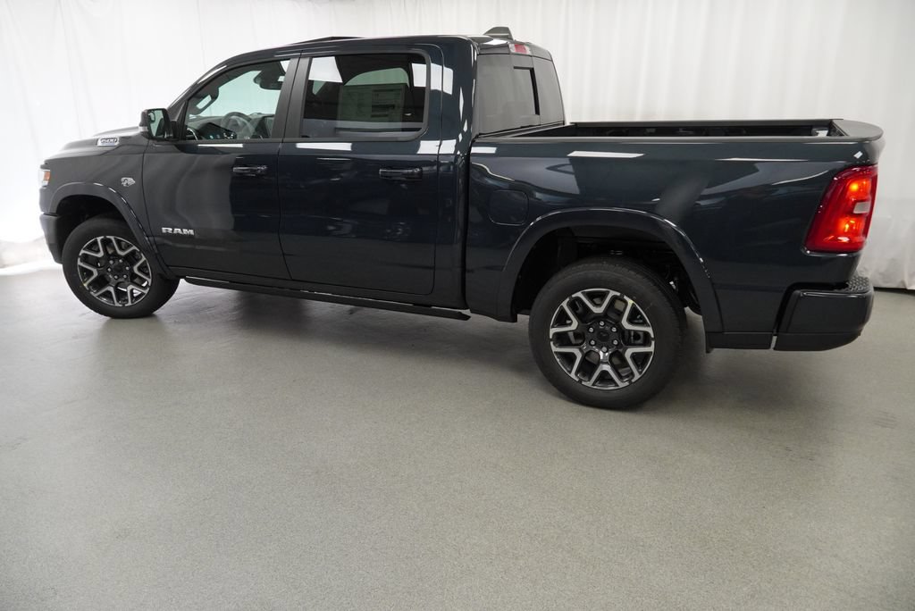 New 2027 RAM 1500 Laramie w/ Laramie Preferred Package AWD/4WD image 14