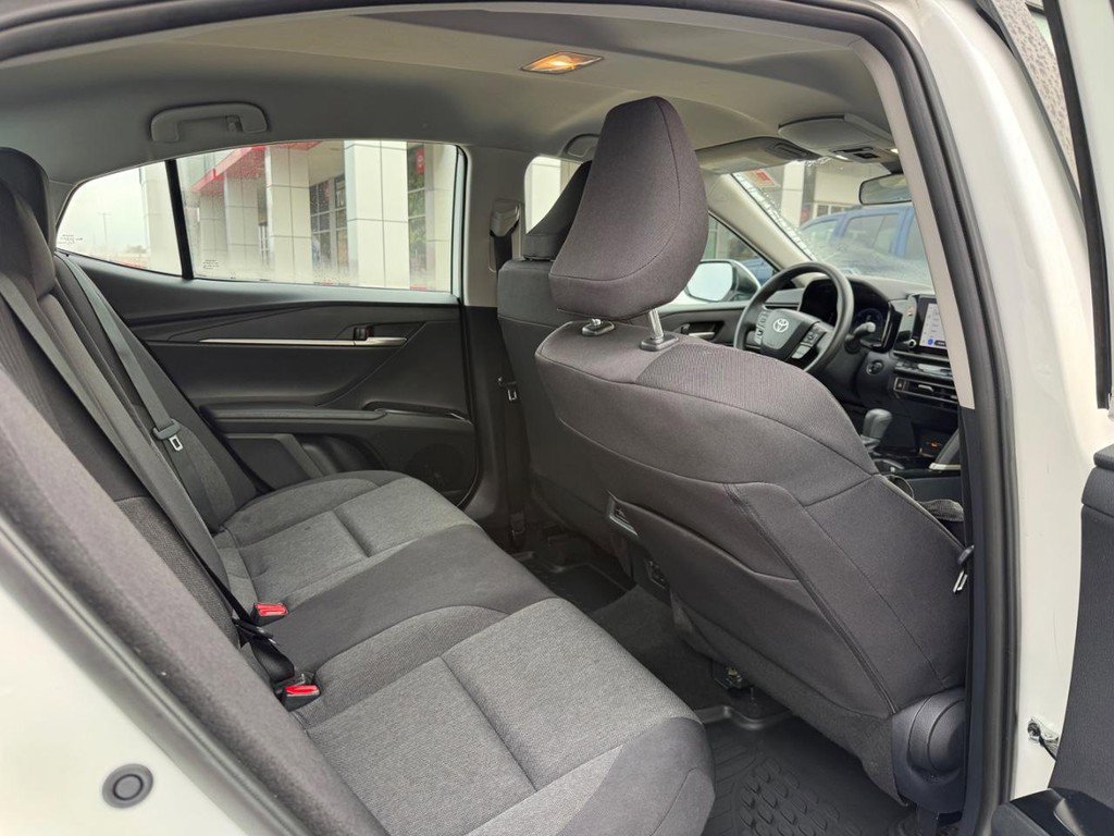 Certified 2025 Toyota Camry LE image 11