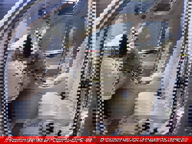 Used 2002 Mercedes-Benz C 240 Sedan image 6