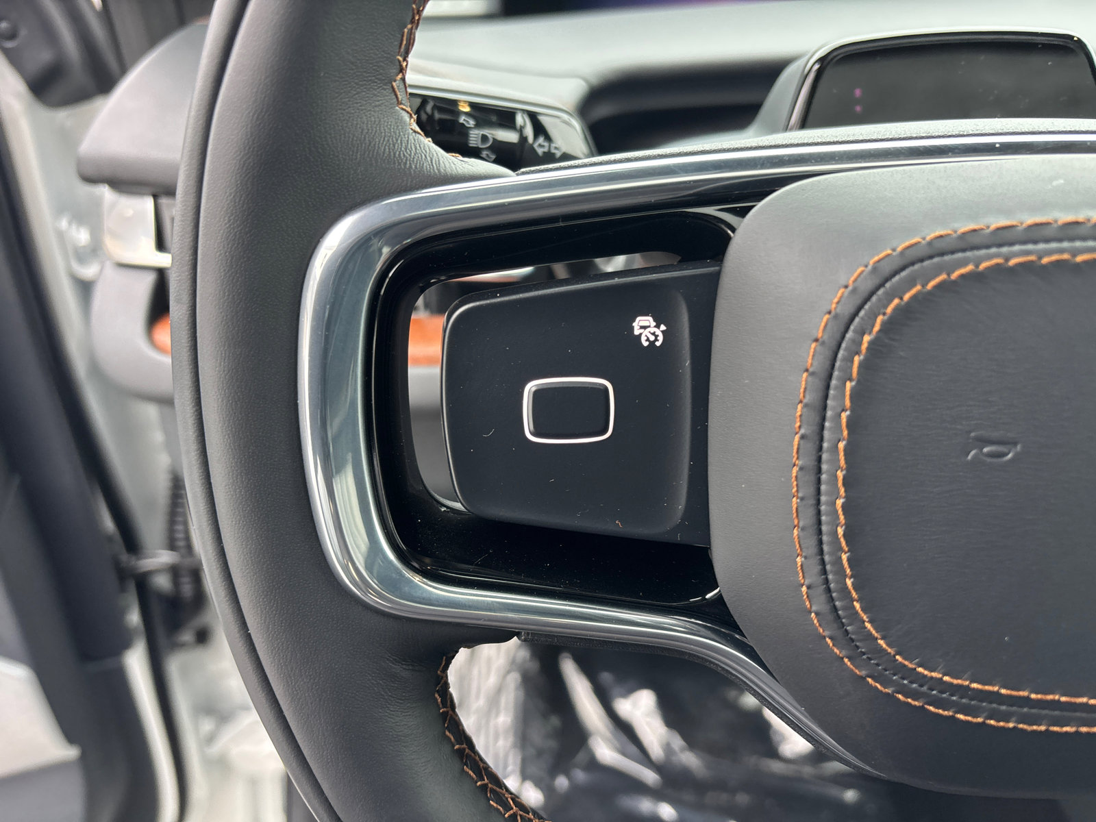 New 2025 Lincoln Navigator Black Label image 16