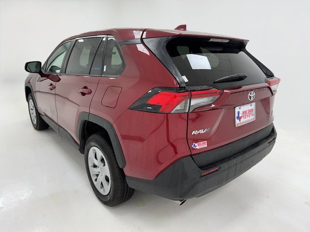 Used 2025 Toyota RAV4 LE image 38