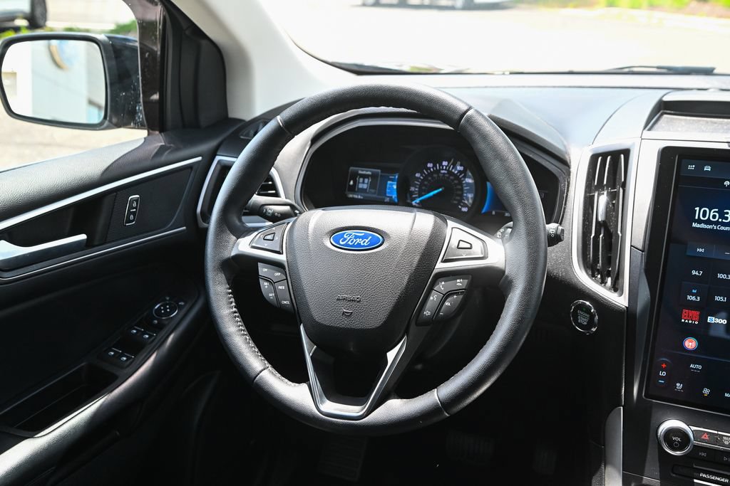 Used 2023 Ford Edge SEL w/ Convenience Package AWD/4WD image 32