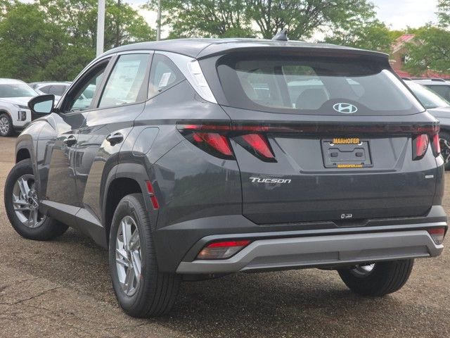 Certified 2025 Hyundai Tucson SE image 22