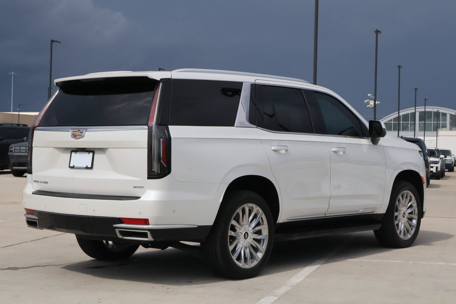 Certified 2024 Cadillac Escalade ESV Premium Luxury RWD image 39