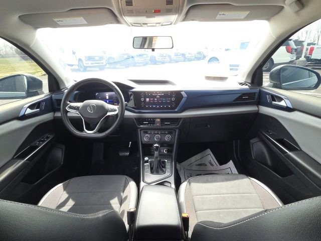 Used 2022 Volkswagen Taos SE image 20