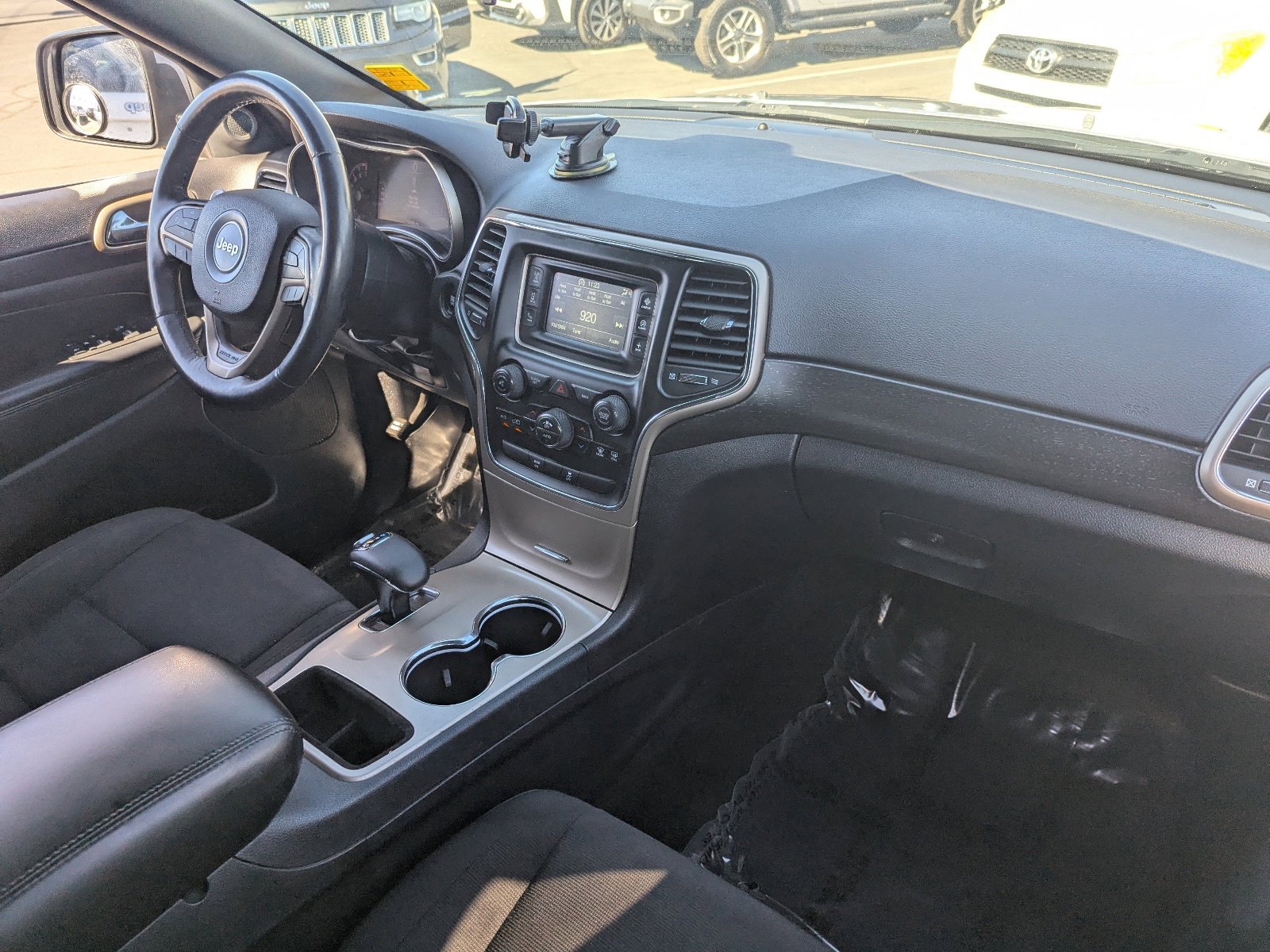 Used 2015 Jeep Grand Cherokee Laredo w/ Quick Order Package 23E image 12