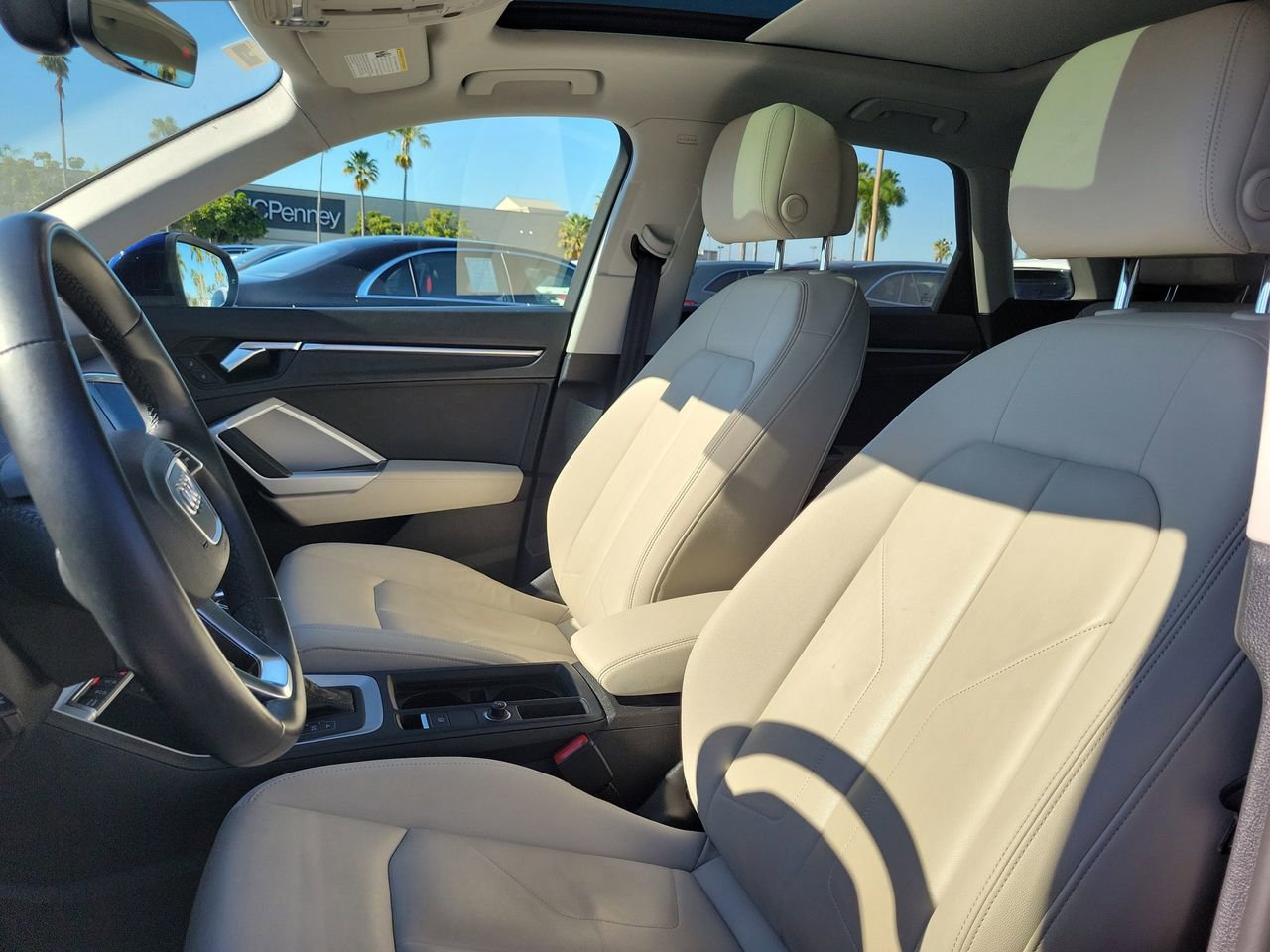 Used 2022 Audi Q3 2.0T Premium w/ Convenience Package image 24