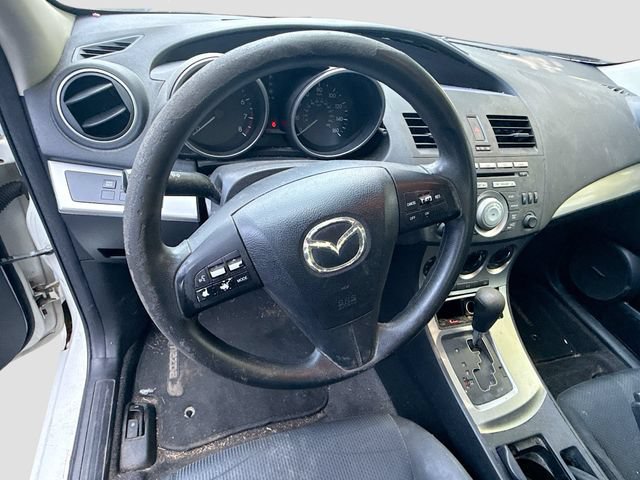 Used 2011 MAZDA MAZDA3 i Touring FWD image 12