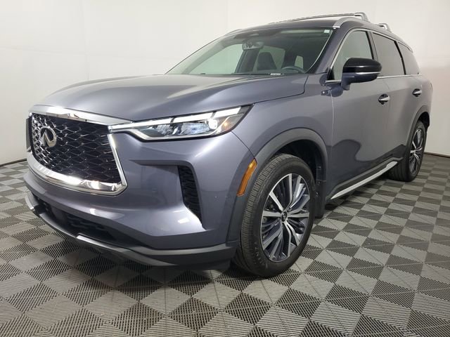 Used 2023 INFINITI QX60 Sensory w/ Cargo Package AWD/4WD image 3