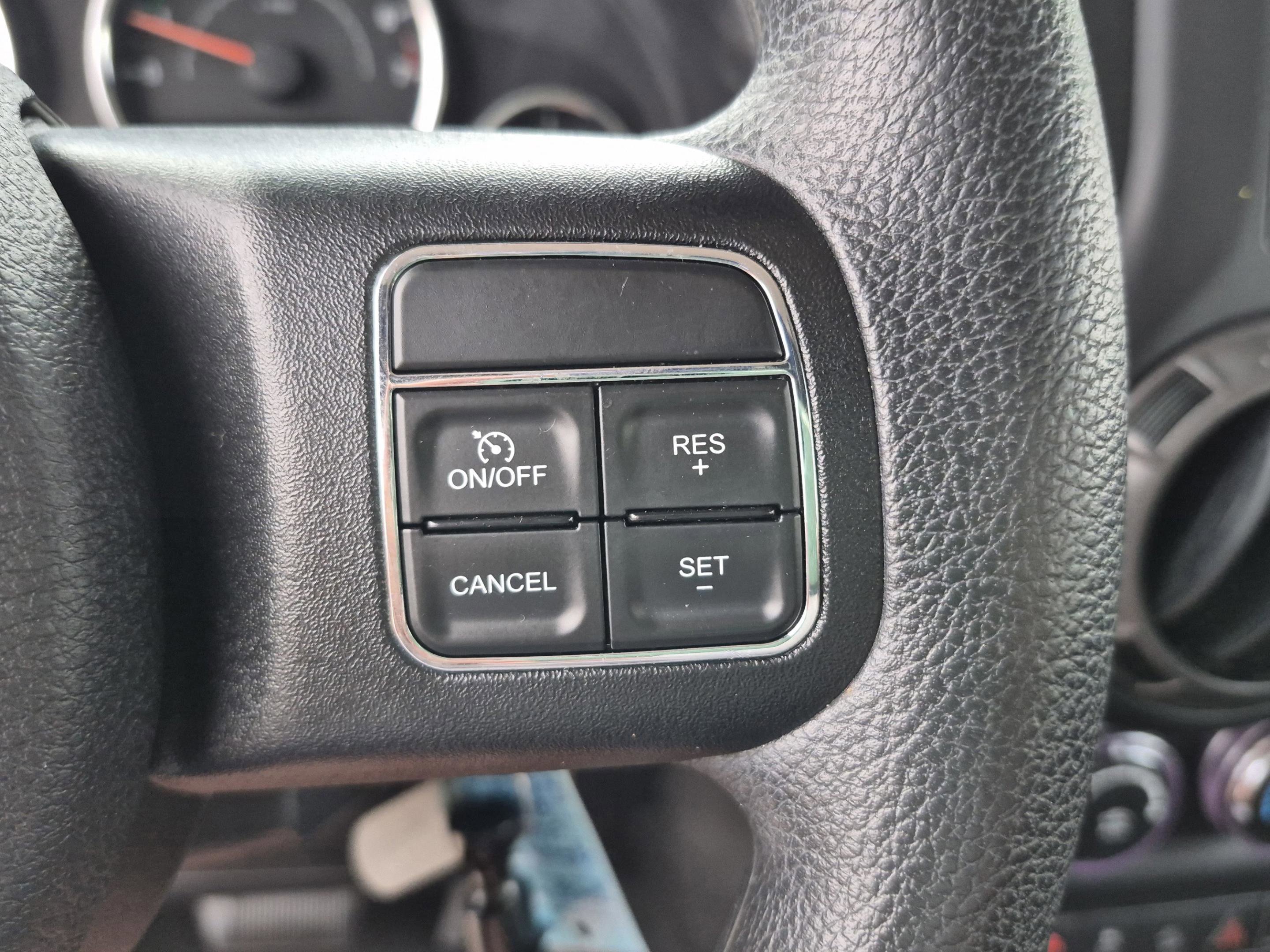 Used 2015 Jeep Wrangler Sport AWD/4WD image 23