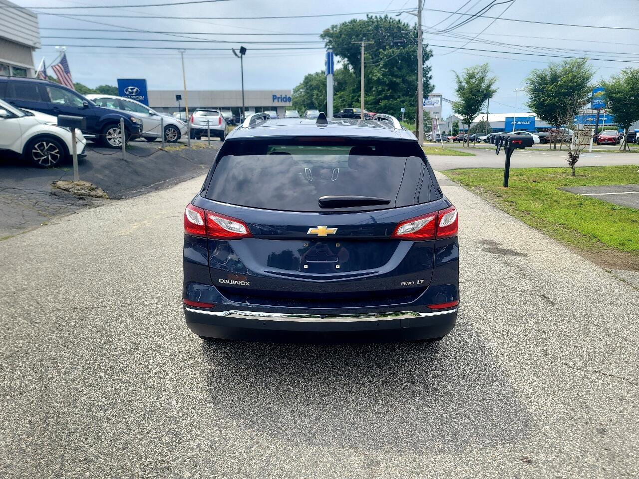 Used 2018 Chevrolet Equinox LT w/ Sun & Infotainment Package image 6