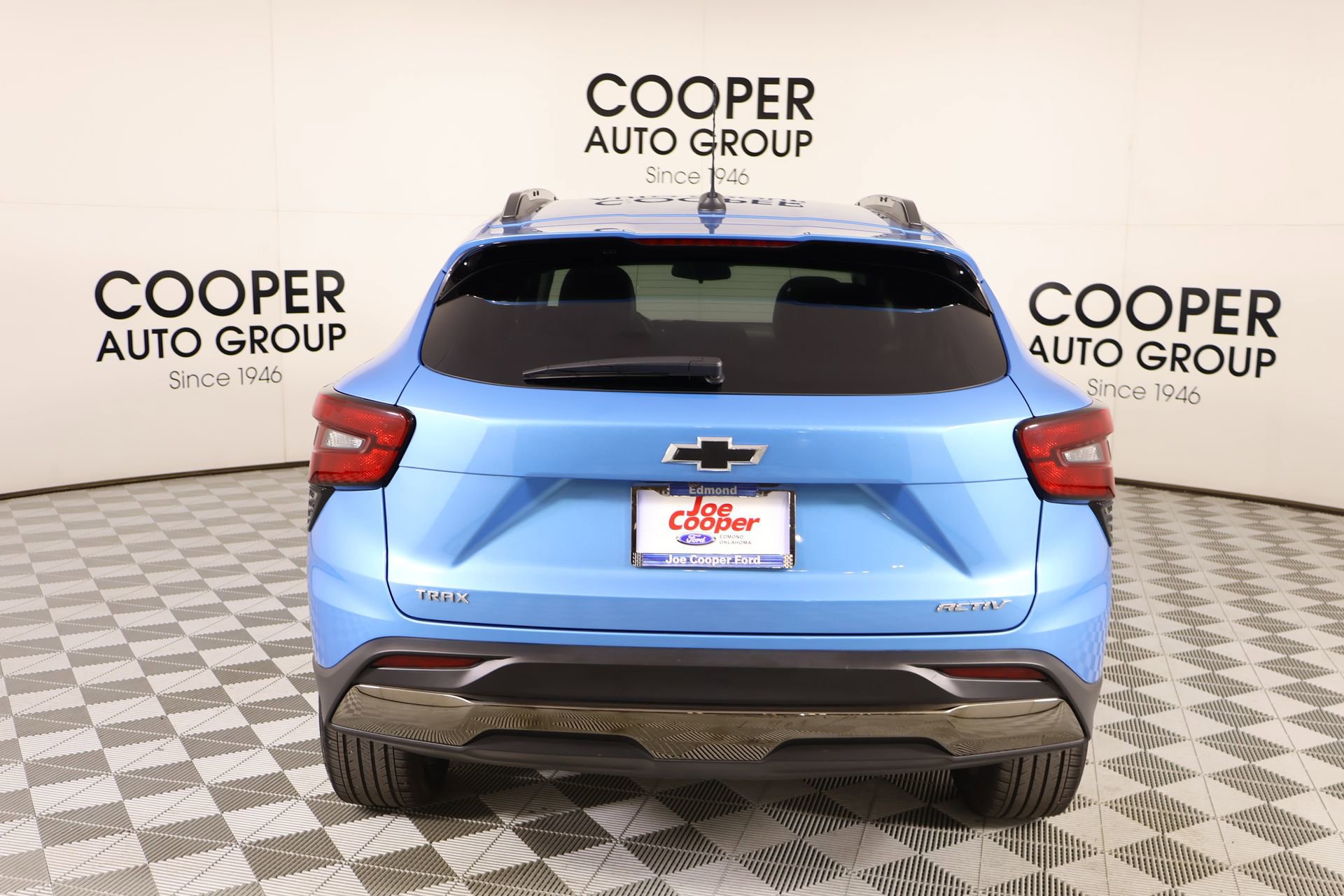 Used 2025 Chevrolet Trax ACTIV FWD image 21