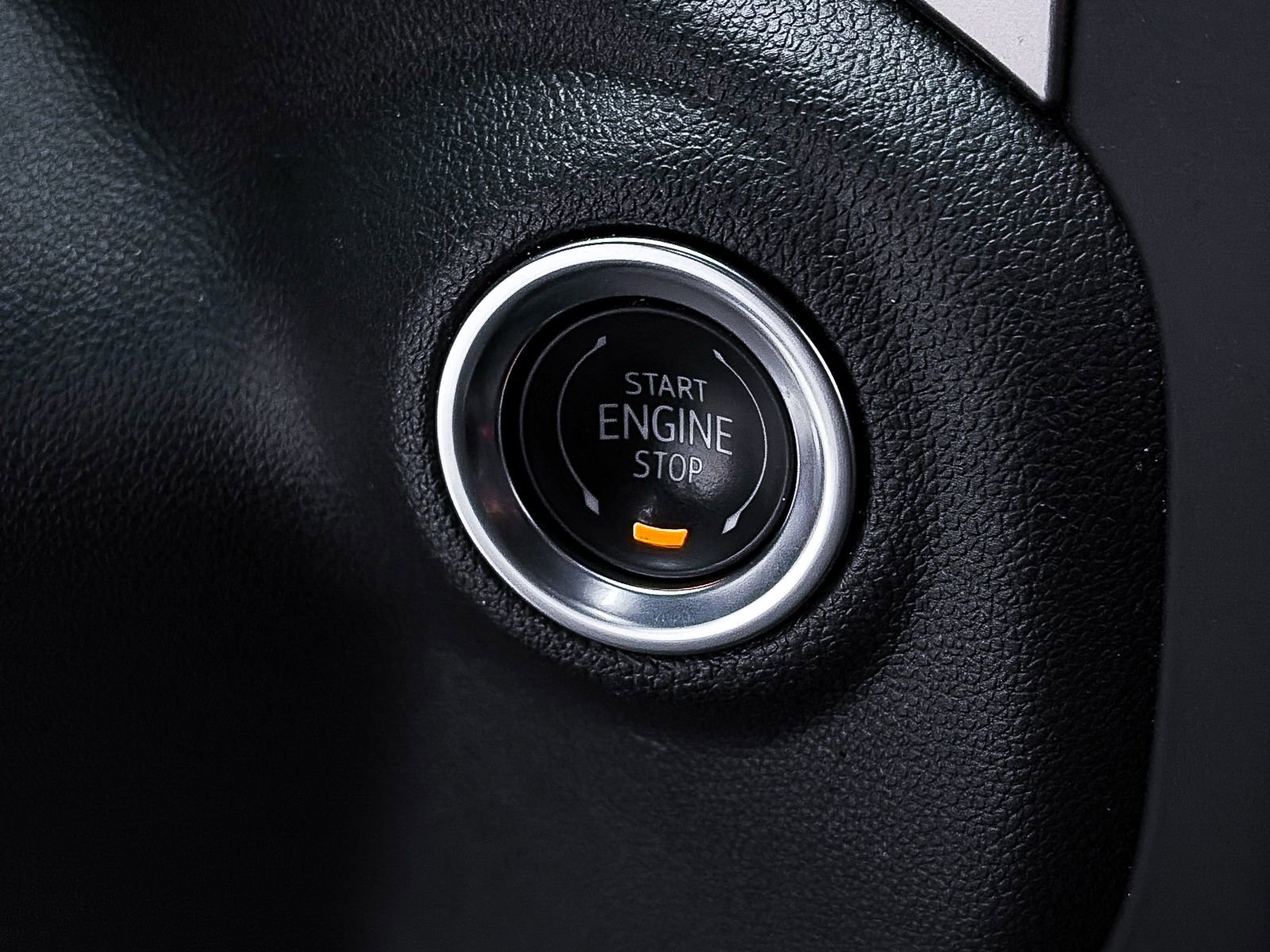 Used 2025 Chevrolet Silverado 1500 Custom w/ LPO, Dark Essentials Package image 23