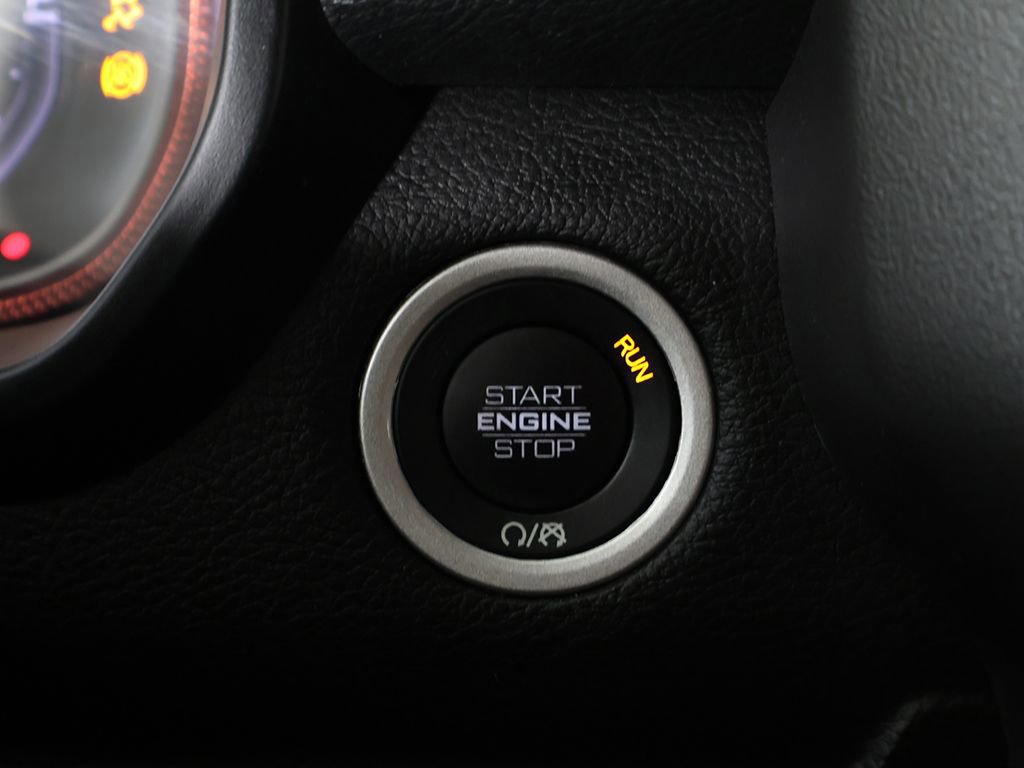 Used 2025 RAM 1500 Rebel AWD/4WD image 41