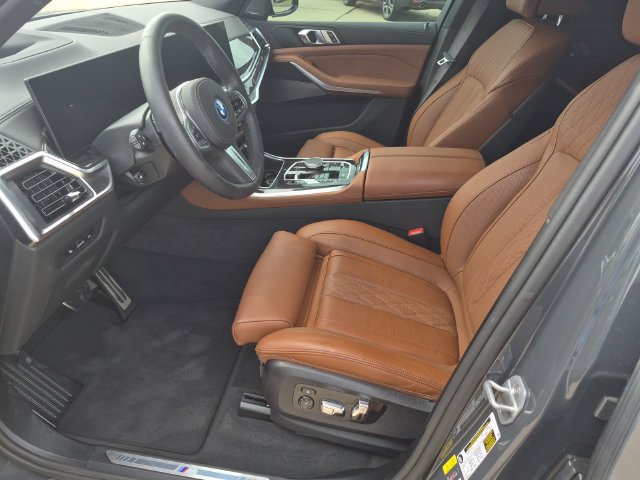 Used 2026 BMW X5 xDrive50e w/ M Sport Package AWD/4WD image 20