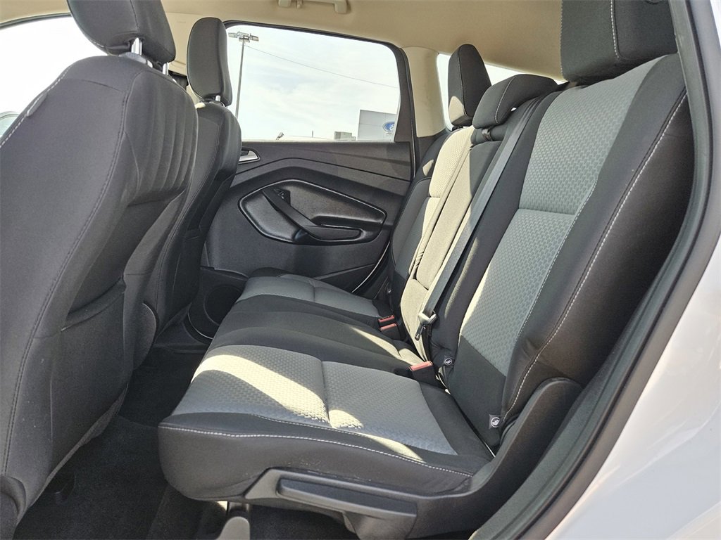 Used 2019 Ford Escape SE image 23