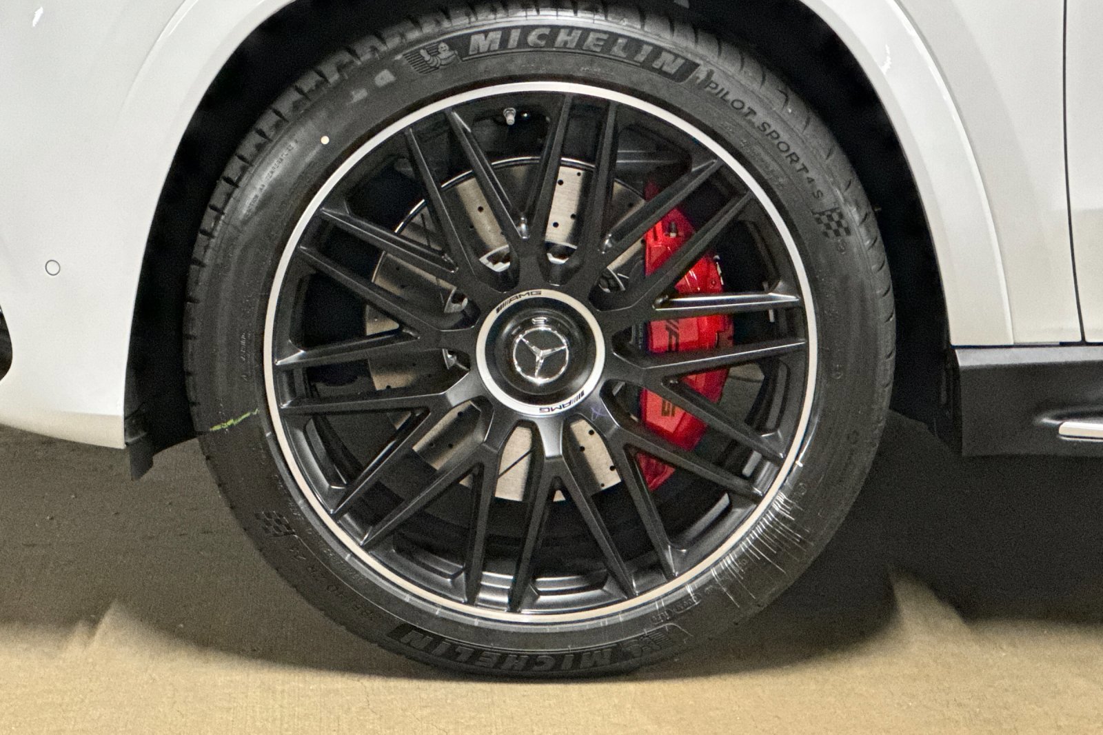 New 2026 Mercedes-Benz GLS 63 AMG 4MATIC image 12