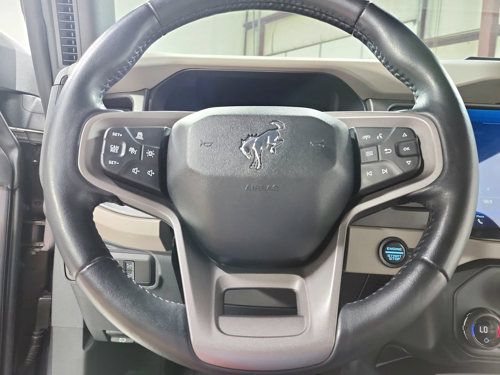 Used 2024 Ford Bronco Wildtrak AWD/4WD image 24