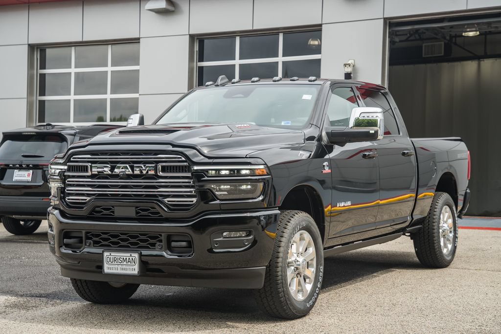 New 2026 RAM 2500 Laramie AWD/4WD image 3