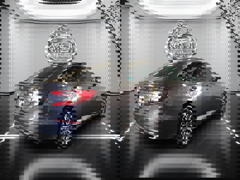 Used 2018 Honda Accord Hybrid image 5
