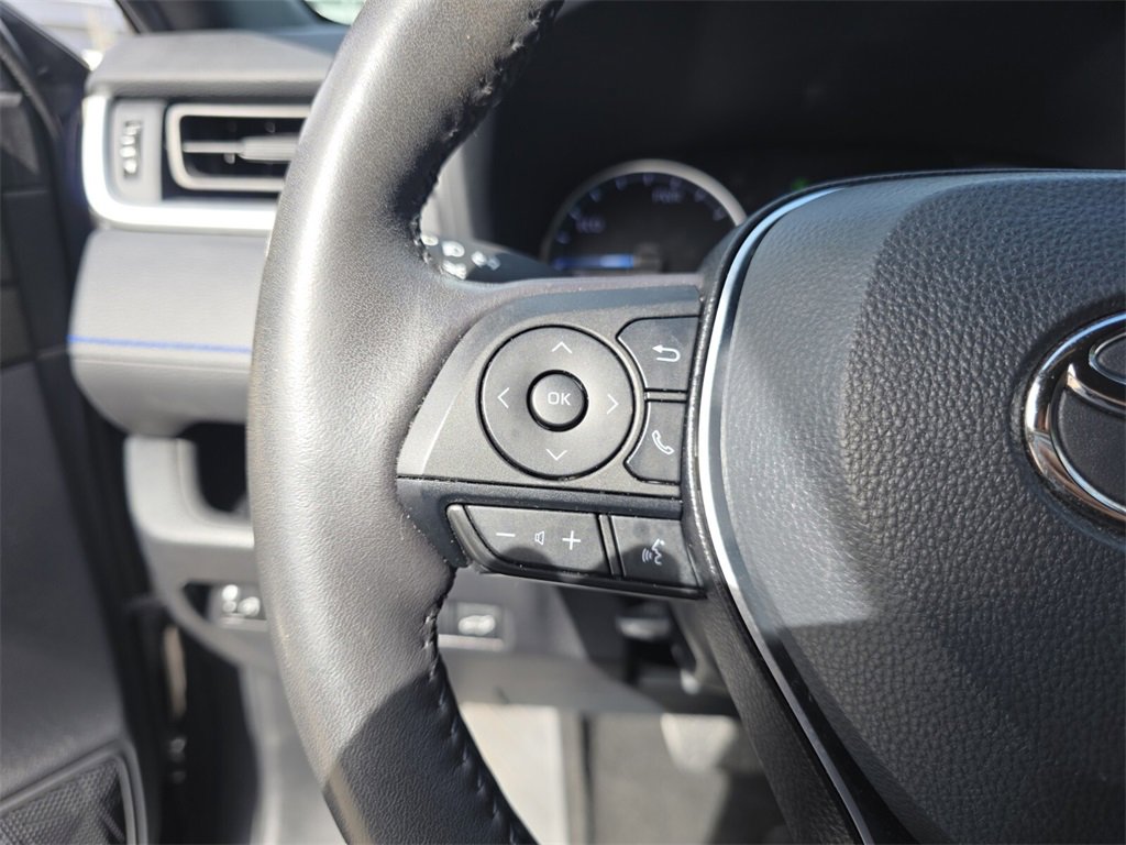 Certified 2022 Toyota RAV4 SE w/ Convenience Package image 29