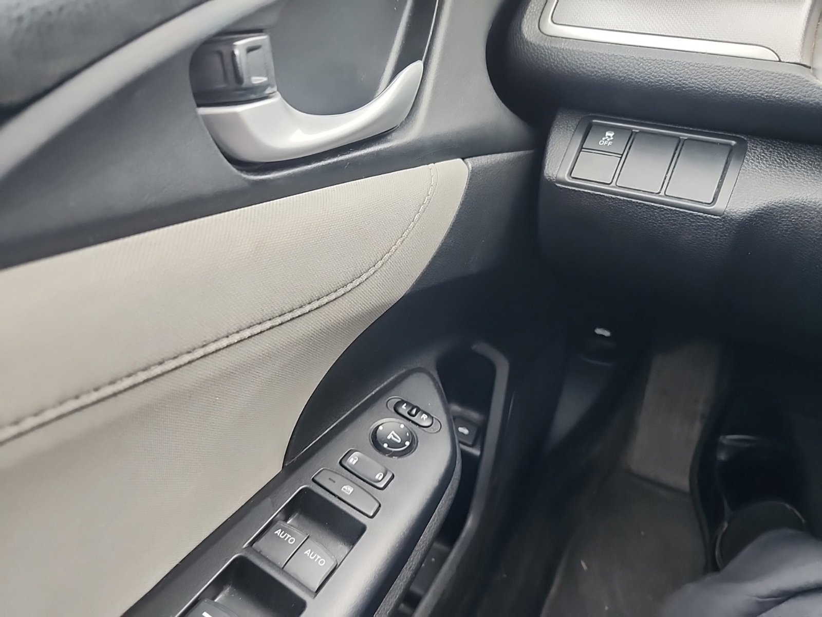 Used 2017 Honda Civic EX image 12