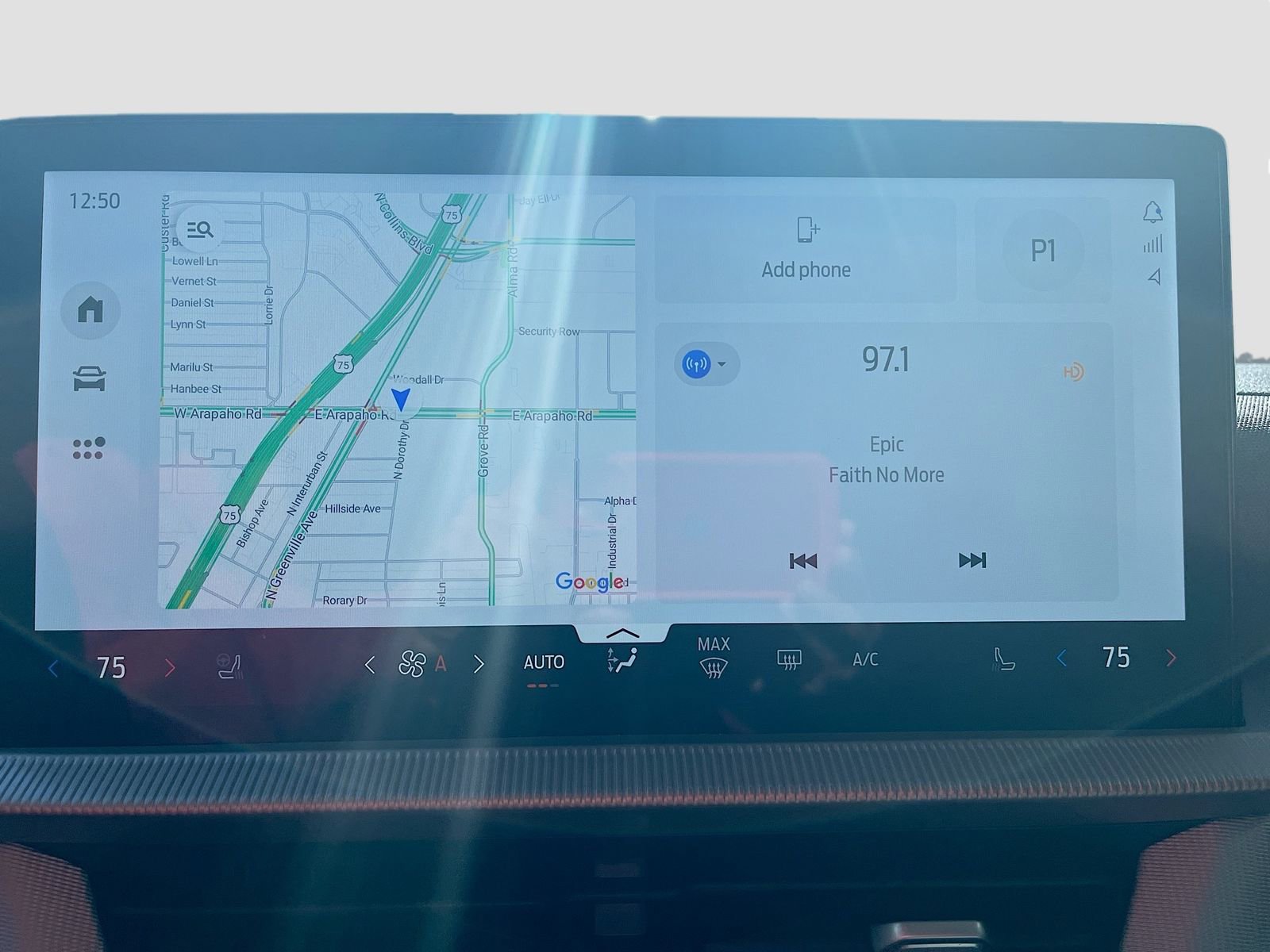 Used 2025 Ford Explorer Active w/ Active Comfort Package AWD/4WD image 15