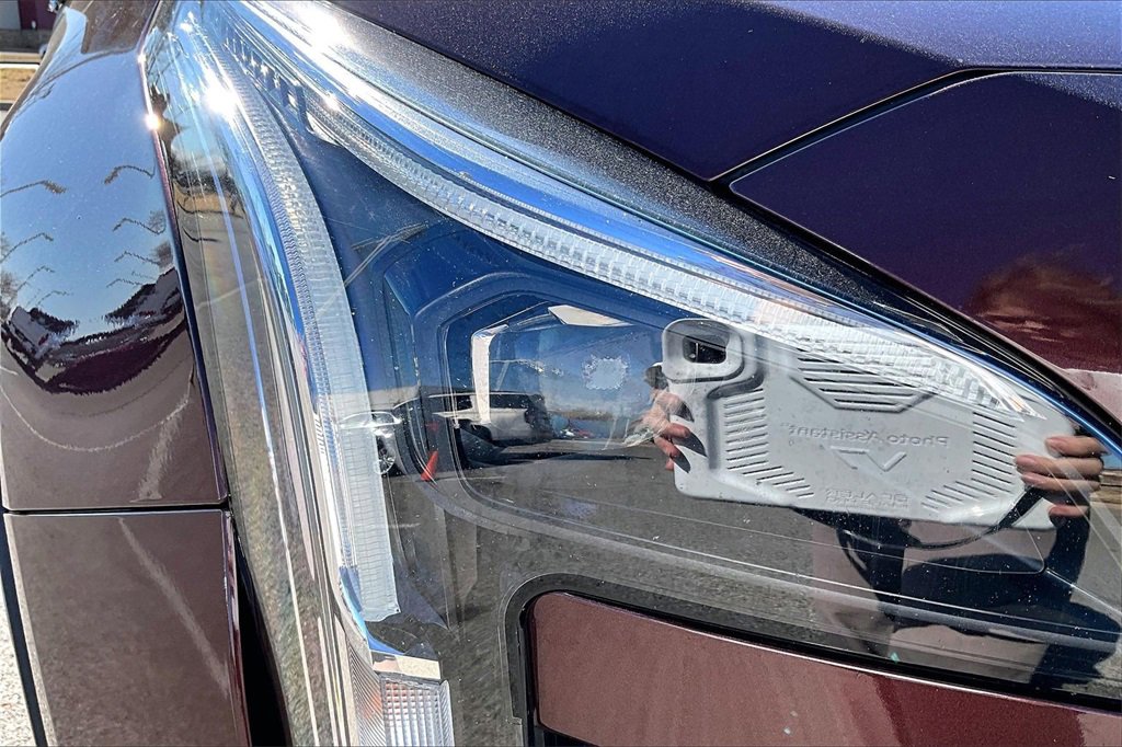 Used 2023 Cadillac XT4 Premium Luxury image 31