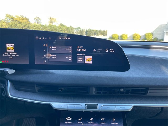 Used 2022 Lucid Air Grand Touring image 25