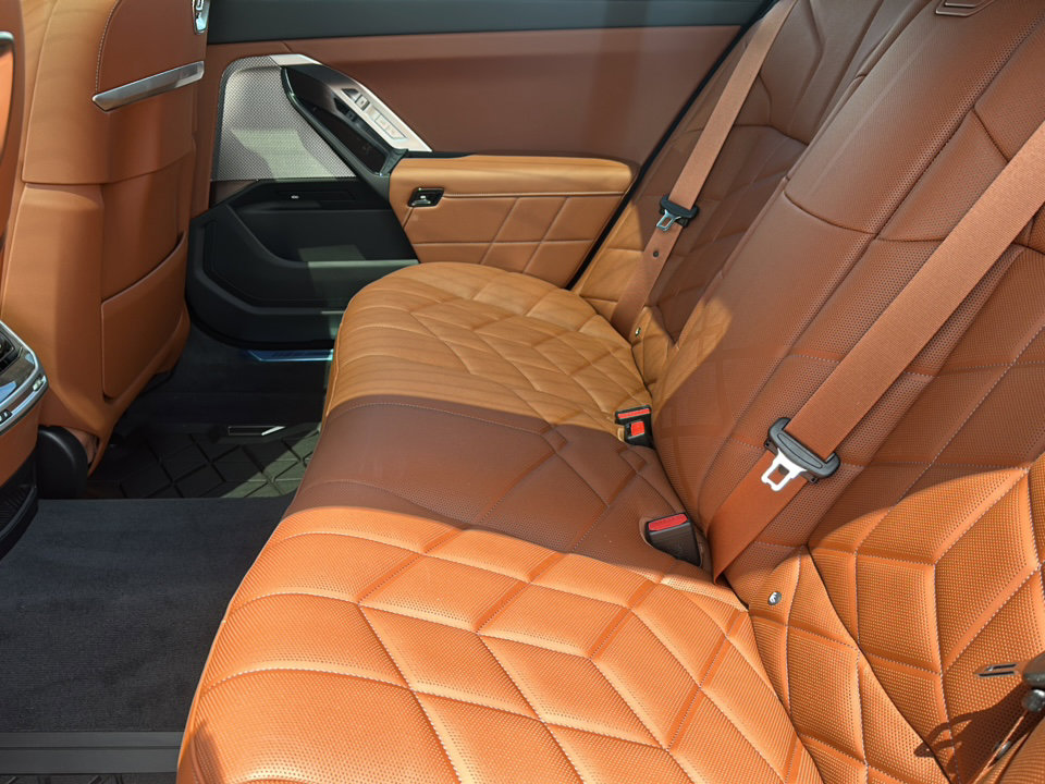 New 2026 BMW 740i w/ Premium Package image 16