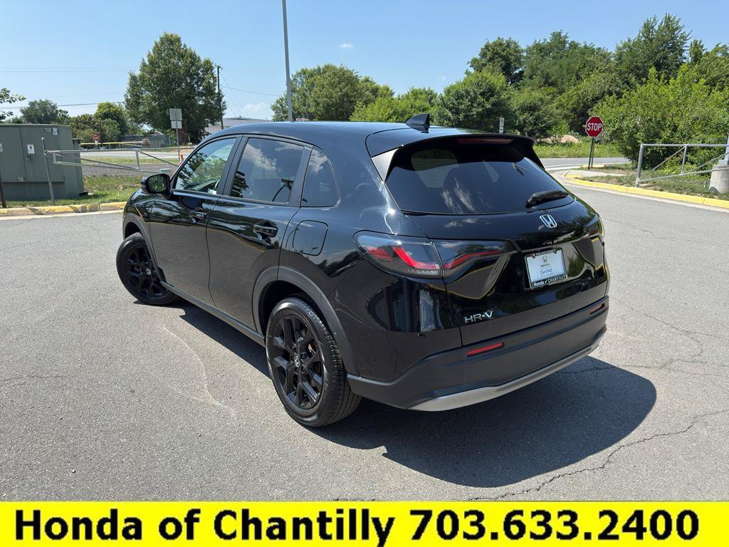 Certified 2023 Honda HR-V Sport image 5