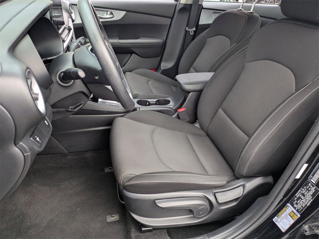 Used 2024 Kia Forte LXS image 14