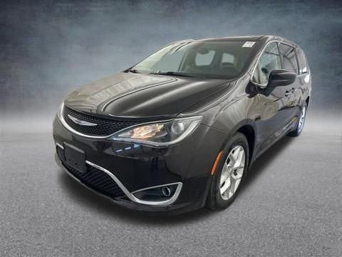 Used 2017 Chrysler Pacifica Touring Plus w/ Tire & Wheel Group image 41
