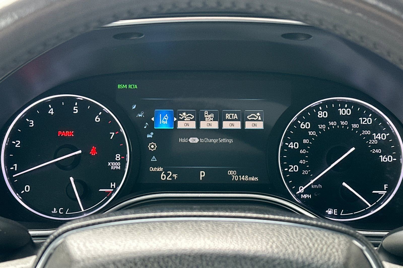 Used 2019 Toyota Avalon Limited image 33