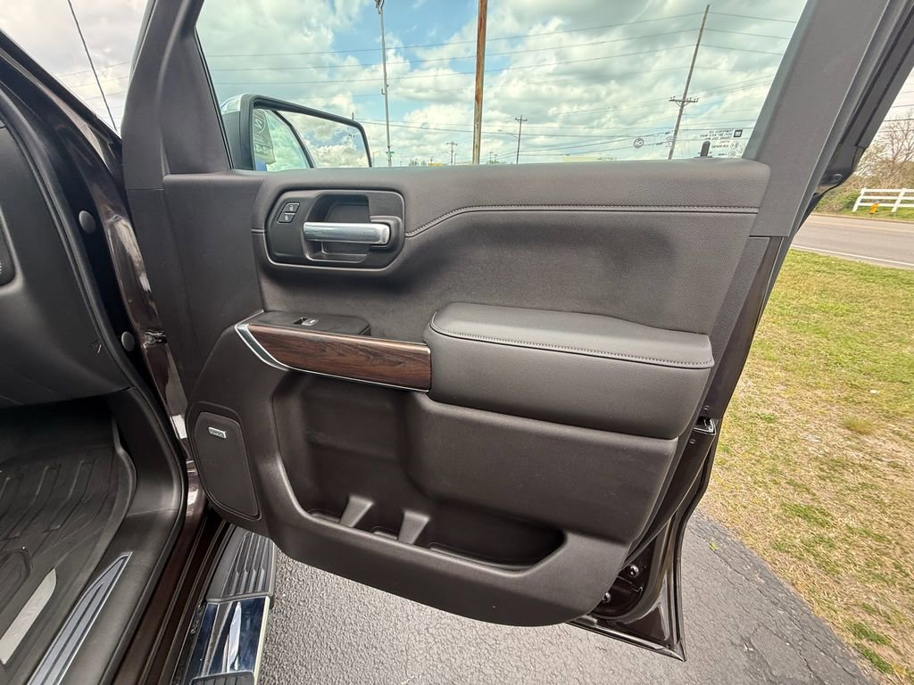 Used 2020 GMC Sierra 1500 SLT w/ SLT Premium Plus Package image 22