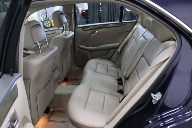 Used 2011 Mercedes-Benz E 350 4MATIC Sedan image 22