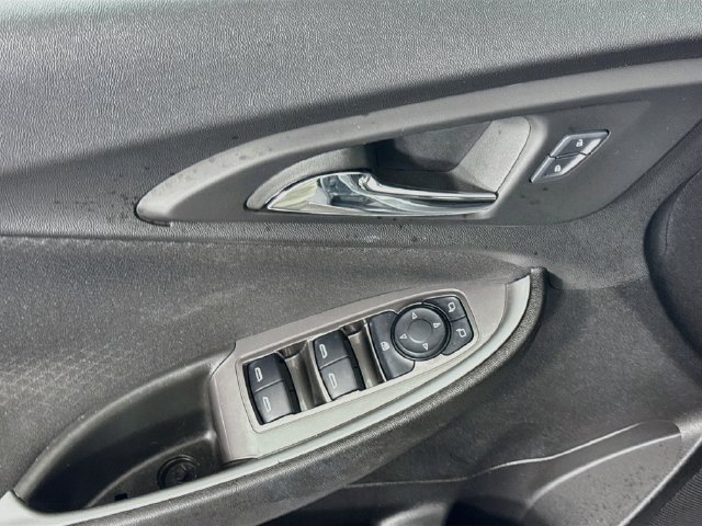Used 2025 Chevrolet Malibu RS FWD image 18