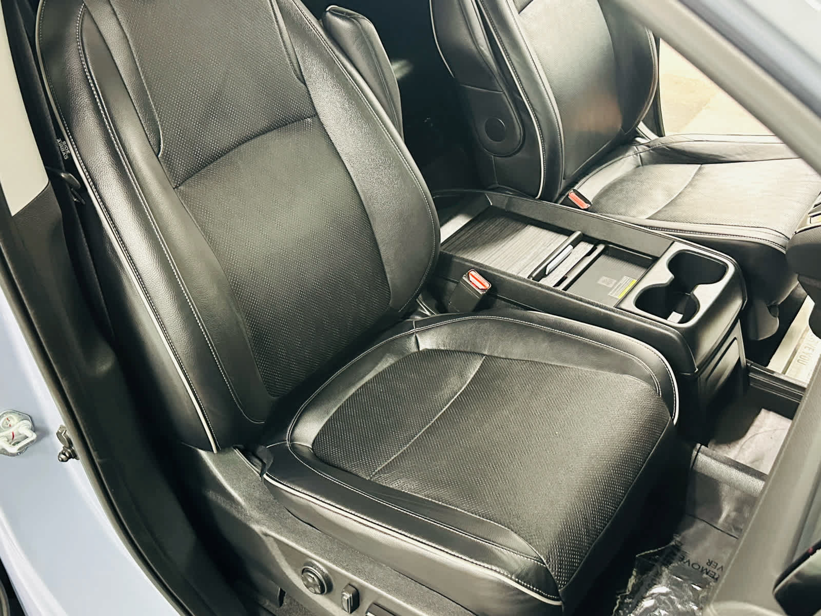 Used 2023 Honda Odyssey Elite image 23