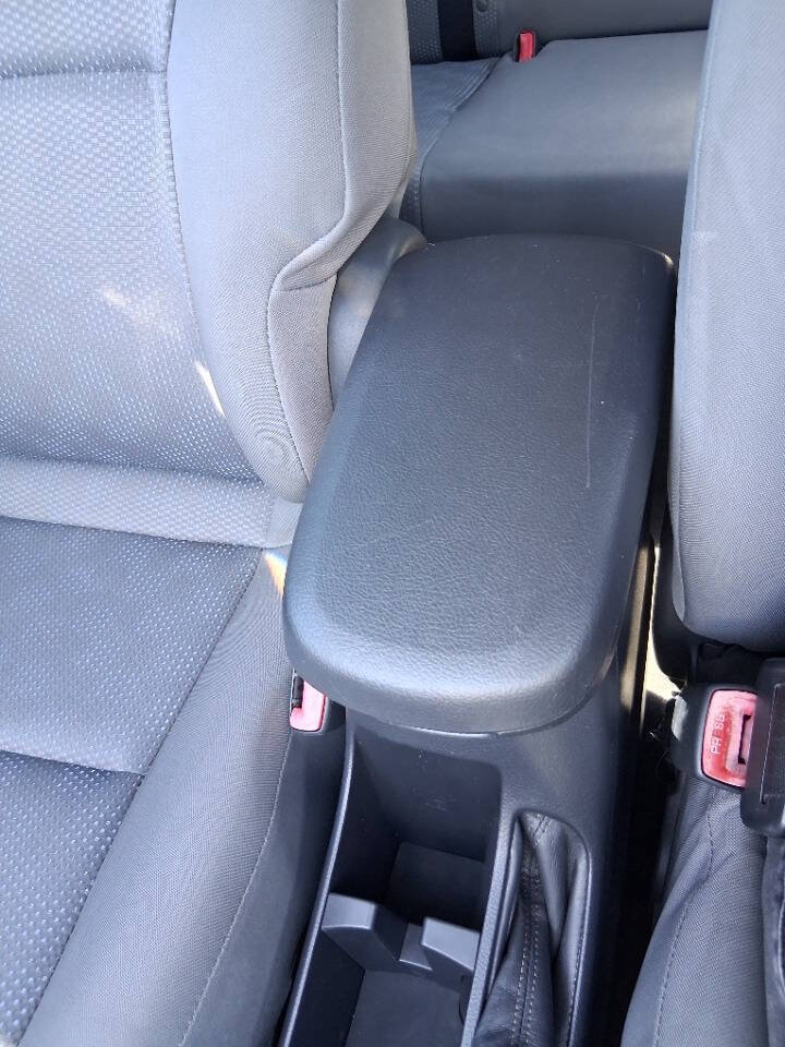 Used 2009 Toyota Matrix S FWD image 28