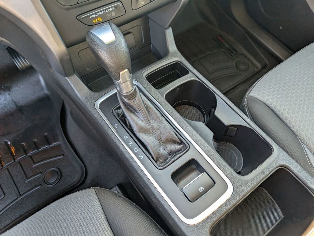 Used 2017 Ford Escape SE image 32