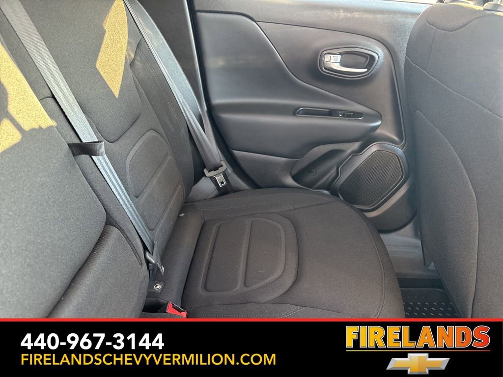 Used 2022 Jeep Renegade Latitude w/ Convenience Group image 31