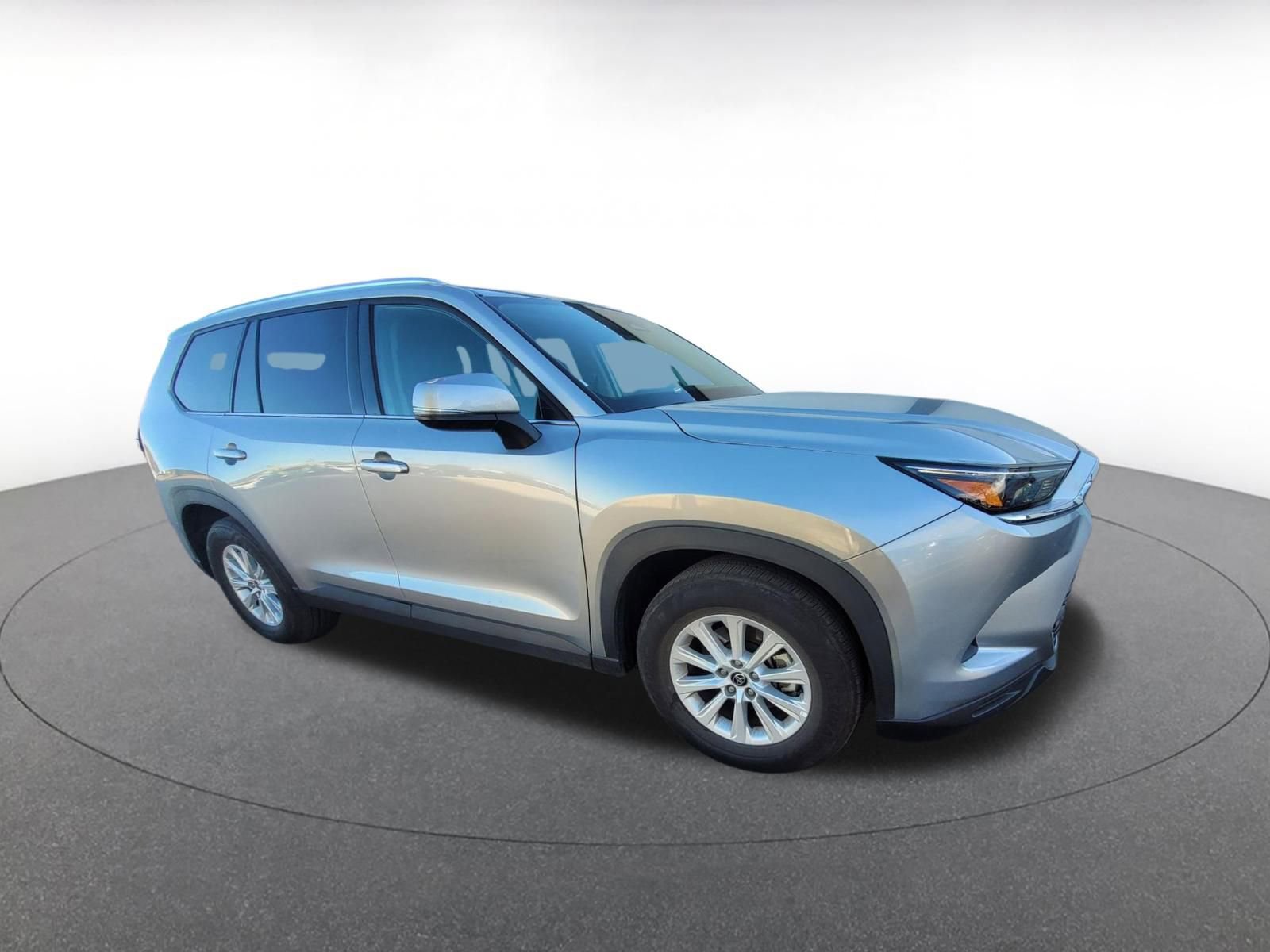 Used 2025 Toyota Grand Highlander FWD image 1