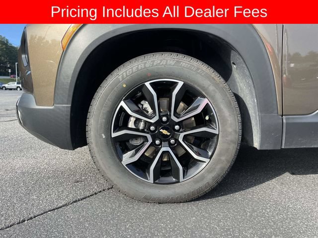 Used 2021 Chevrolet TrailBlazer ACTIV w/ Sun and Liftgate Package AWD/4WD image 9